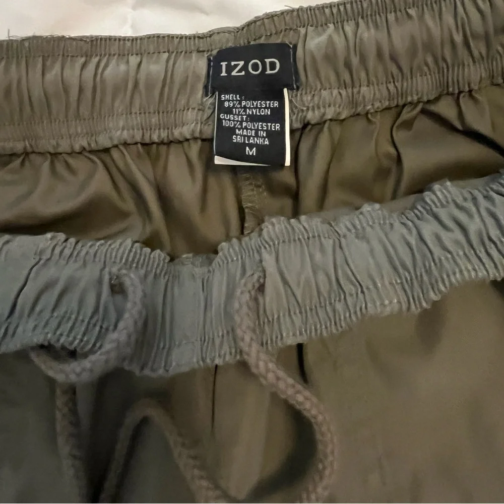 Men’s Izod Drawstring Pants. Size M
